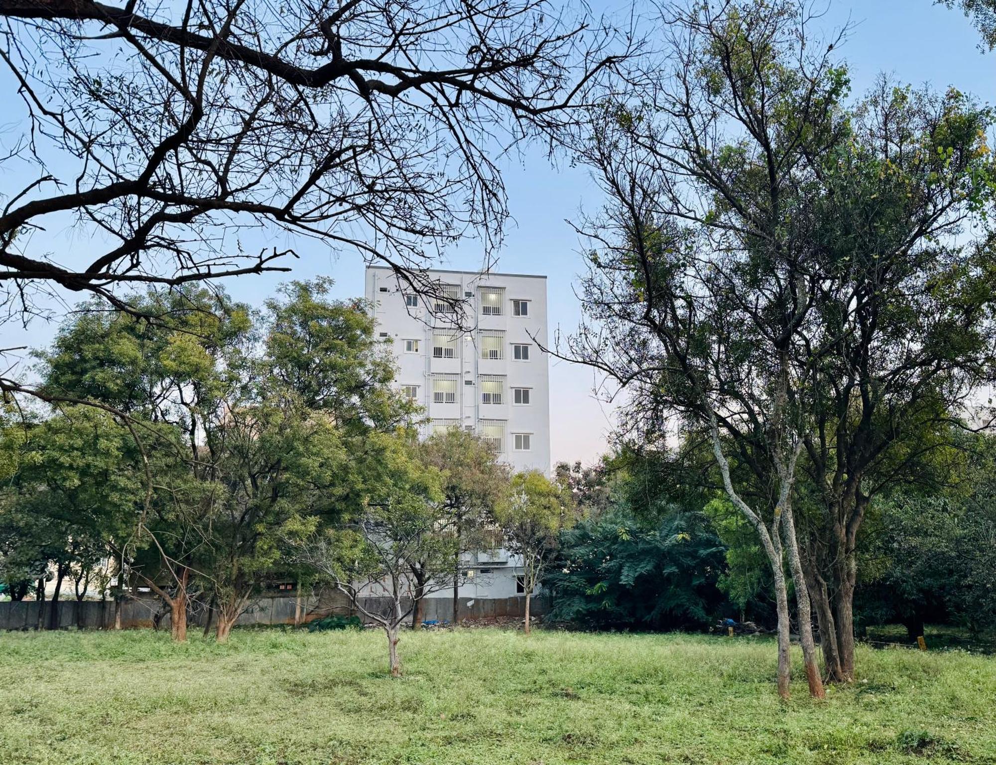 Truelife Whitefield - Premium 1 Bhk Apartments - Prime Location - Easy Access To Main Rd - Metro - Itpl - Fast Wifi - Kitchen - Smart Tv - Power Backup - Park - Garden Views Μπανγκαλόρ Εξωτερικό φωτογραφία