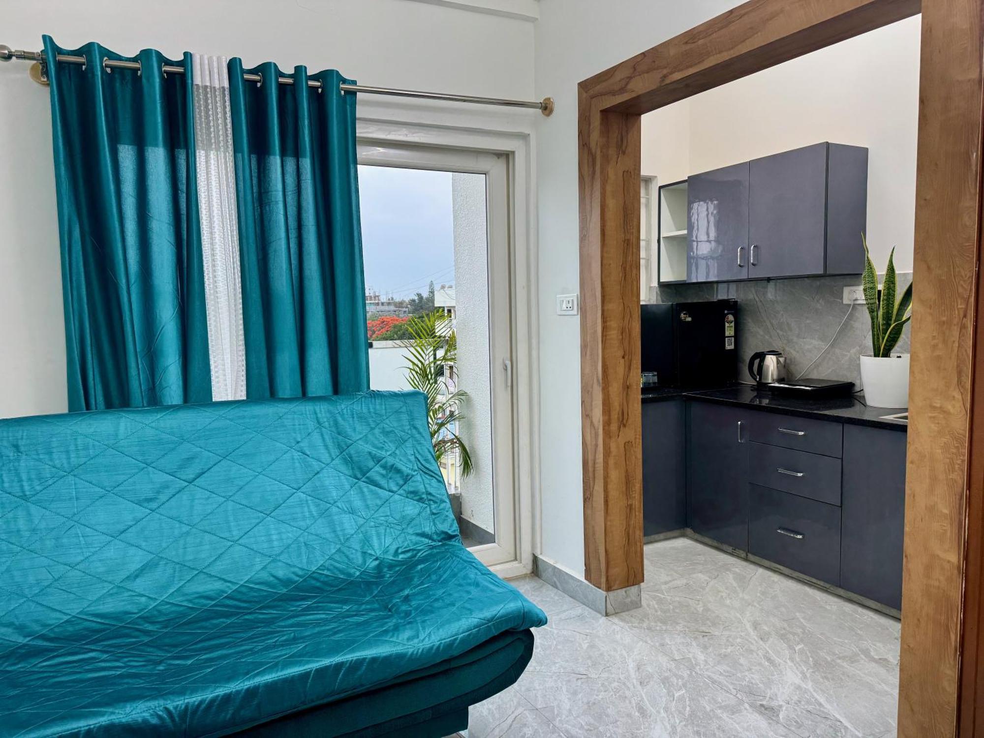 Truelife Whitefield - Premium 1 Bhk Apartments - Prime Location - Easy Access To Main Rd - Metro - Itpl - Fast Wifi - Kitchen - Smart Tv - Power Backup - Park - Garden Views Μπανγκαλόρ Εξωτερικό φωτογραφία