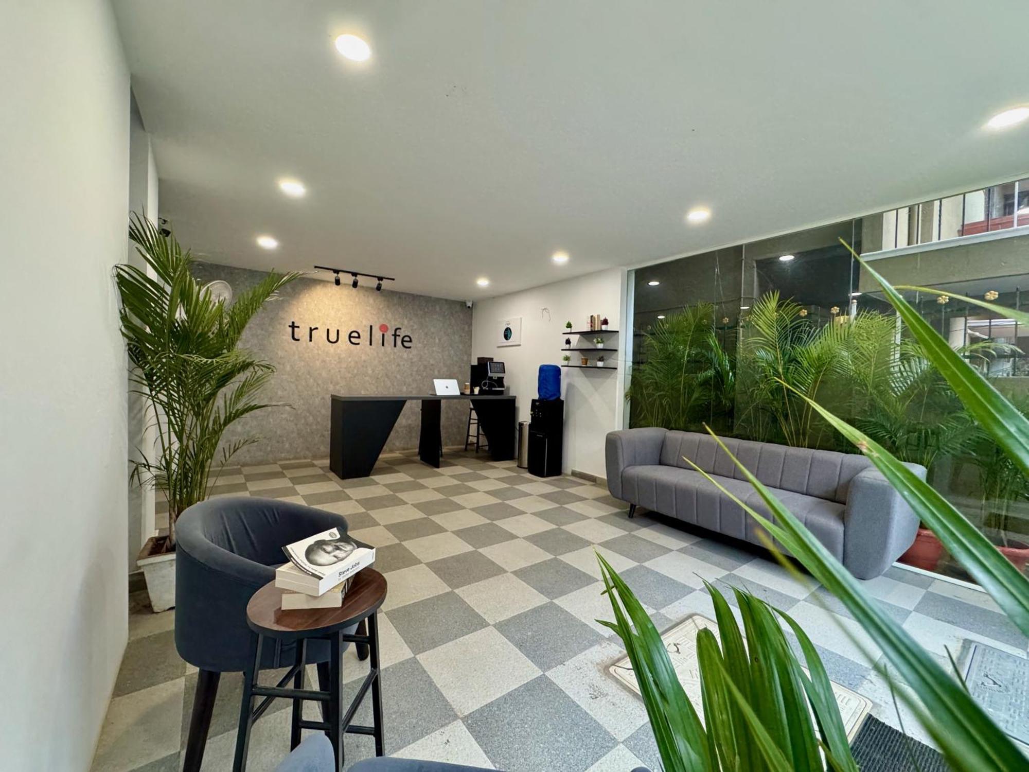 Truelife Whitefield - Premium 1 Bhk Apartments - Prime Location - Easy Access To Main Rd - Metro - Itpl - Fast Wifi - Kitchen - Smart Tv - Power Backup - Park - Garden Views Μπανγκαλόρ Εξωτερικό φωτογραφία